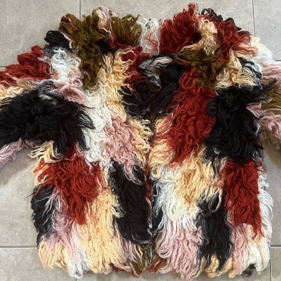 Shaggy Furry Boho Block Color Coat Jacket size Medium
Natural earthy colors - Picture 4 of 8